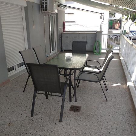 Debby'S Central Apartment Kavala Exterior foto